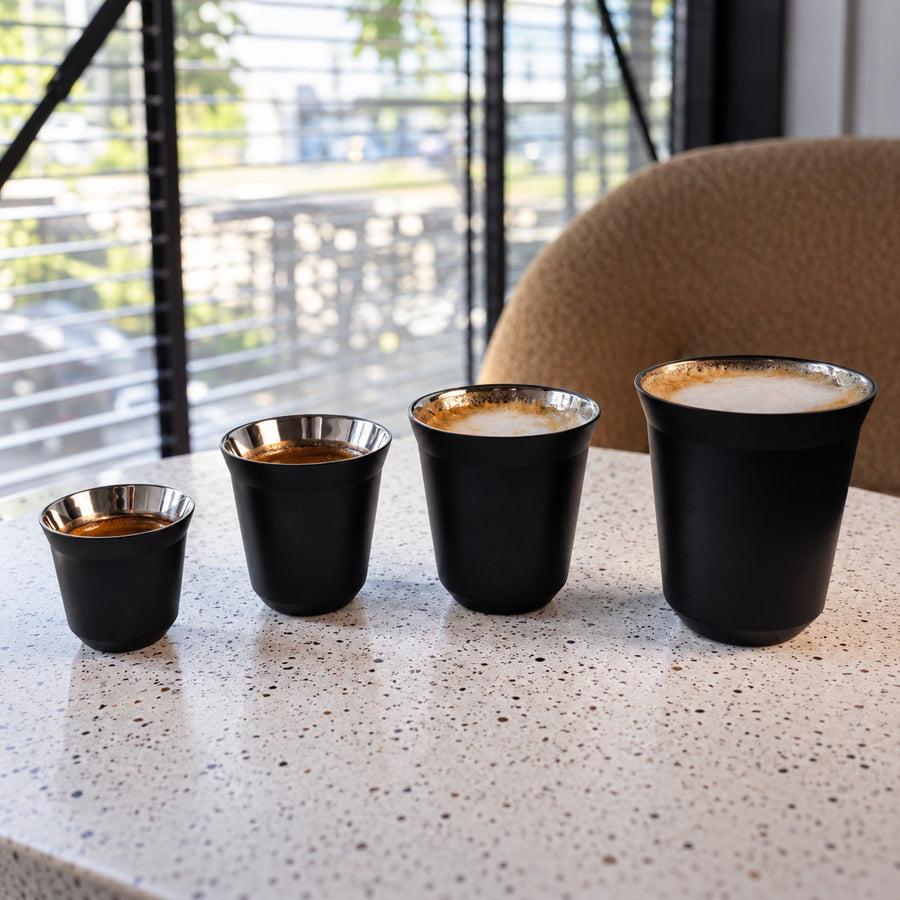 Du café pour toute la table.