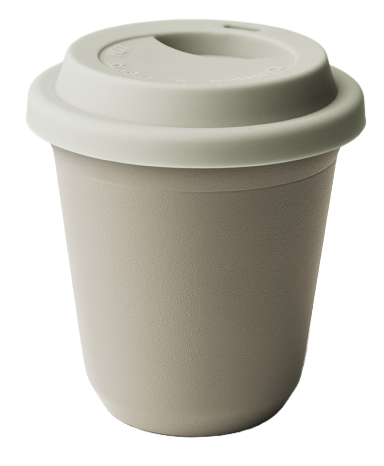 Metallbecher mit Deckel